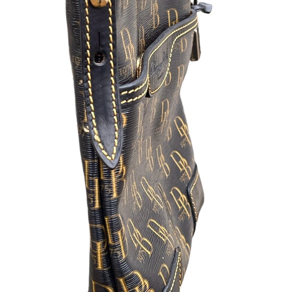 DOONEY AND BOURKE VINTAGE CROSSBODY BAG - Picture 8 of 11